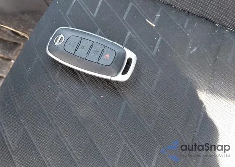 2024 Nissan Kicks Sv Xtronic Cvt z USA, uszkodzony, nr VIN 3N1CP5CV2RL535038